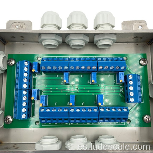 Caja de conexiones impermeable SS de 8 líneas